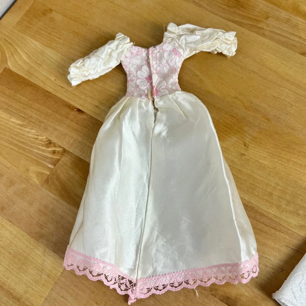 Vintage Barbie Doll Clothes Wedding Dress Gown Bundle (3) White Pink FLAWS
